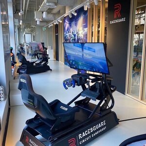 Racesquare Hoorn image 2