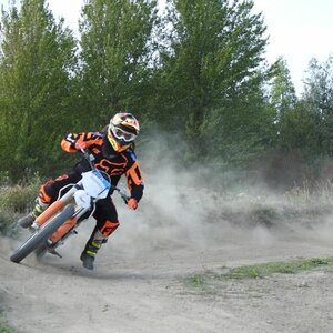 Electric Motorcross Park image 1