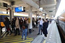 Landelijk treinverkeer grotendeels plat door telefoonstoring