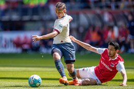 Simons maakt het verschil bij AZ - PSV