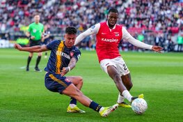 AZ voert druk op bij nummer drie FC Twente