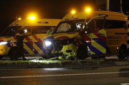 Ambulance beschadigd na ongeval op N203