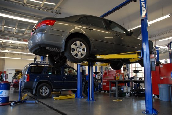 Autogarage in Uitgeest