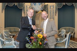Sebastiaan Nieuwland beëdigd als burgemeester Uitgeest