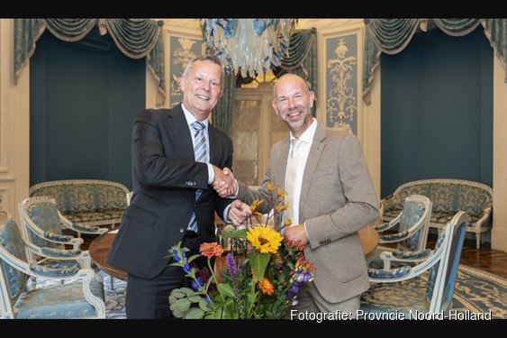 Sebastiaan Nieuwland beëdigd als burgemeester Uitgeest