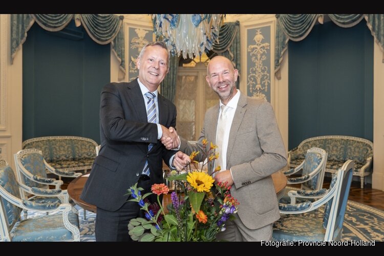 Sebastiaan Nieuwland beëdigd als burgemeester Uitgeest