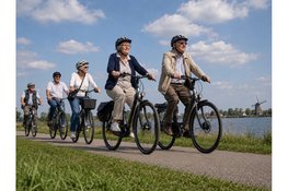 Laatste Happen & Doortrappen van het jaar voert fietsers naar Boer Ted
