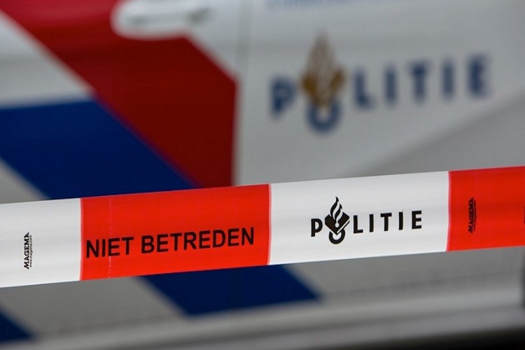 Politie lost waarschuwingsschoten bij aanhouding